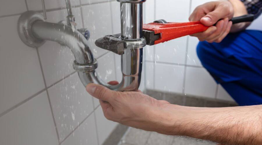 Local annual plumbing maintenance in Compton, AR